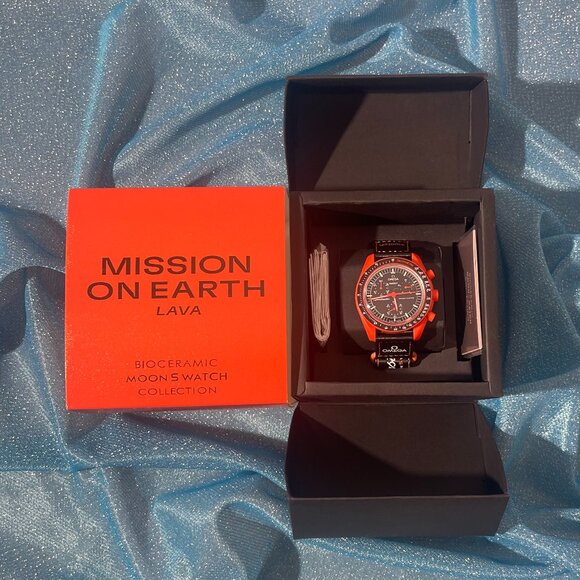 💙💙New Omega X Swatch💙💙 MoonSwatch Mission On Earth - LAVA Watch